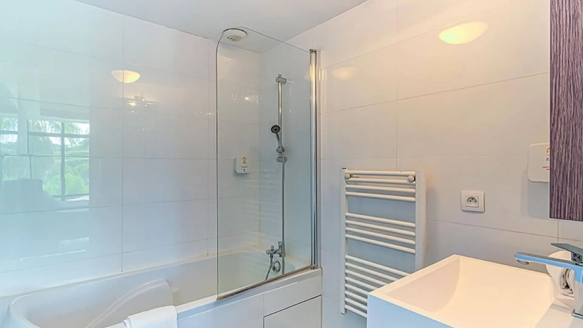 Aparthotel Adonis Carry Le Rouet - Adriana