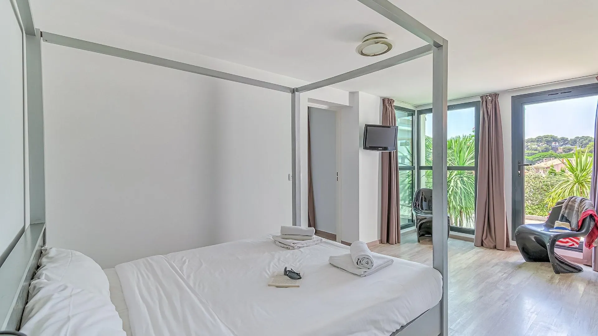 Aparthotel Adonis Carry Le Rouet - Adriana