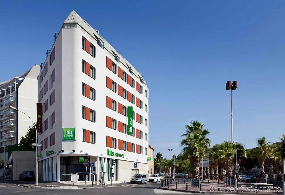 Aparthotel Adonis Carry Le Rouet - Adriana France